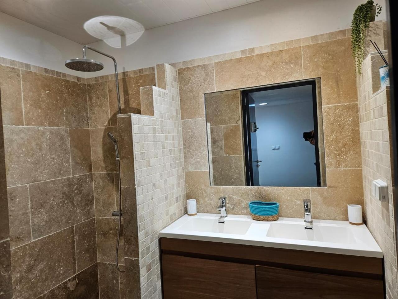 Antilo - Appartement Proche Mer Le Diamant Ngoại thất bức ảnh